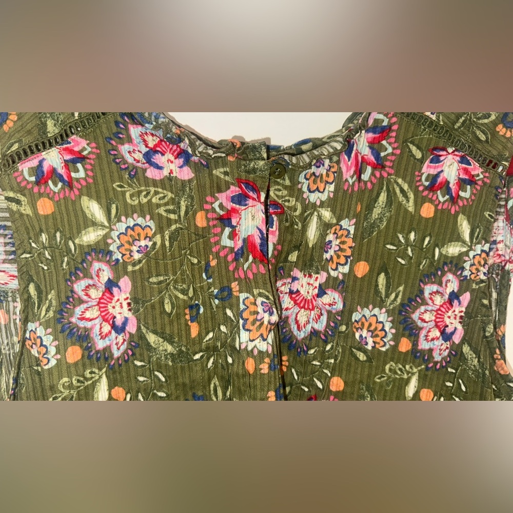 Lane Bryant Ruffle Notch-Neck Textured Tank - Picture 3 of 5